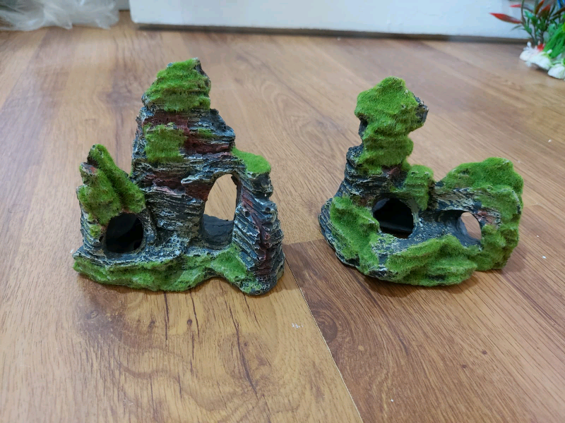 small aquarium ornaments